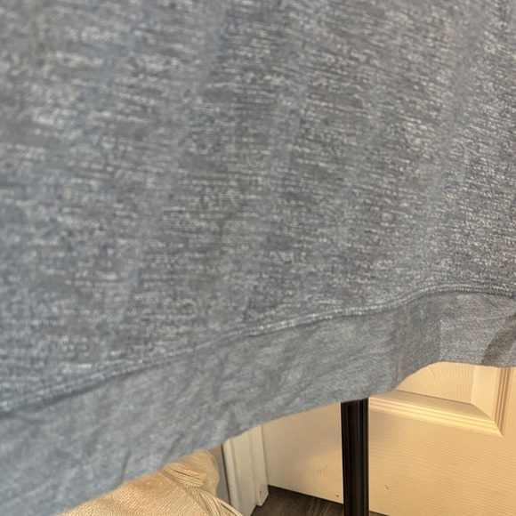 Felina Heather Gray Long Sleeve Top - Picture 5 of 7